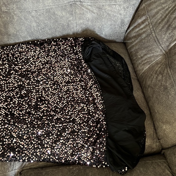 Mac Duggal Dresses Ieena for Mac Duggal Stretch Sequined Open Back Lace Up Gown - Picture 5 of 5